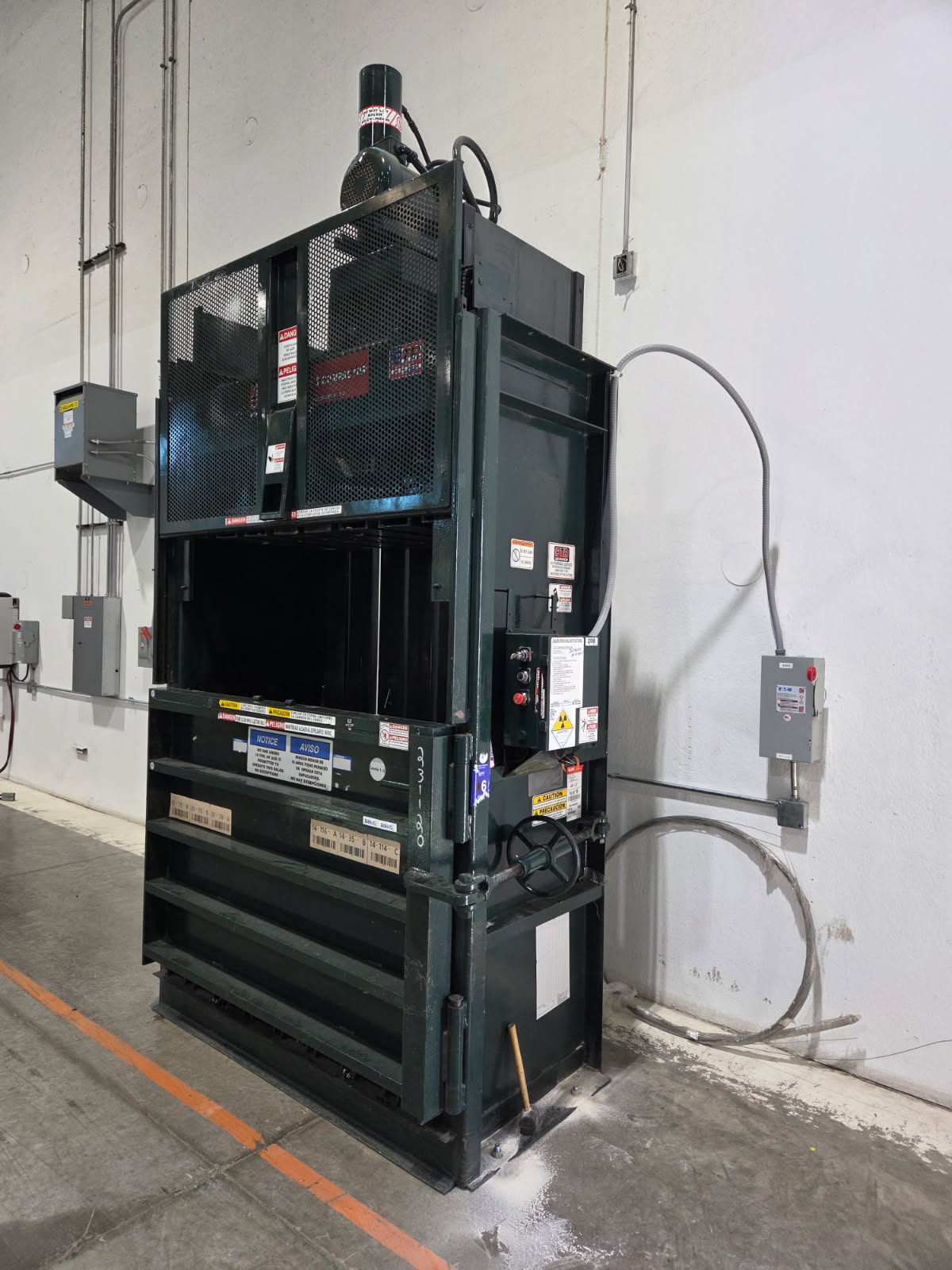 Two Ram Baler
